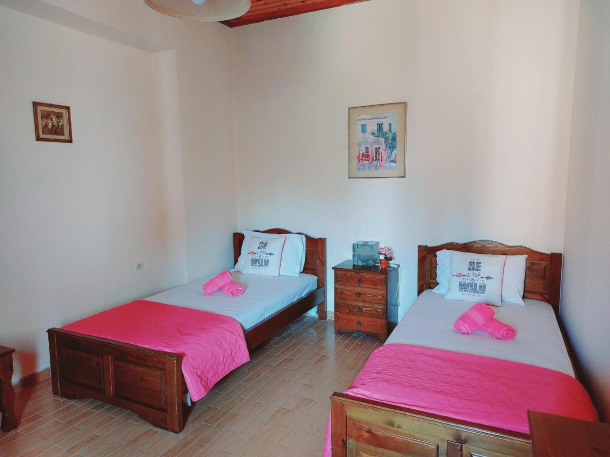 Zoi & Alexia Apartments Ipsos Bagian luar foto