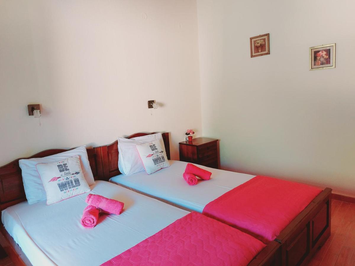 Zoi & Alexia Apartments Ipsos Bagian luar foto